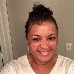 Meet your Posher, Colleen lisa